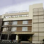 Ipb Convention Hotel Botani Square