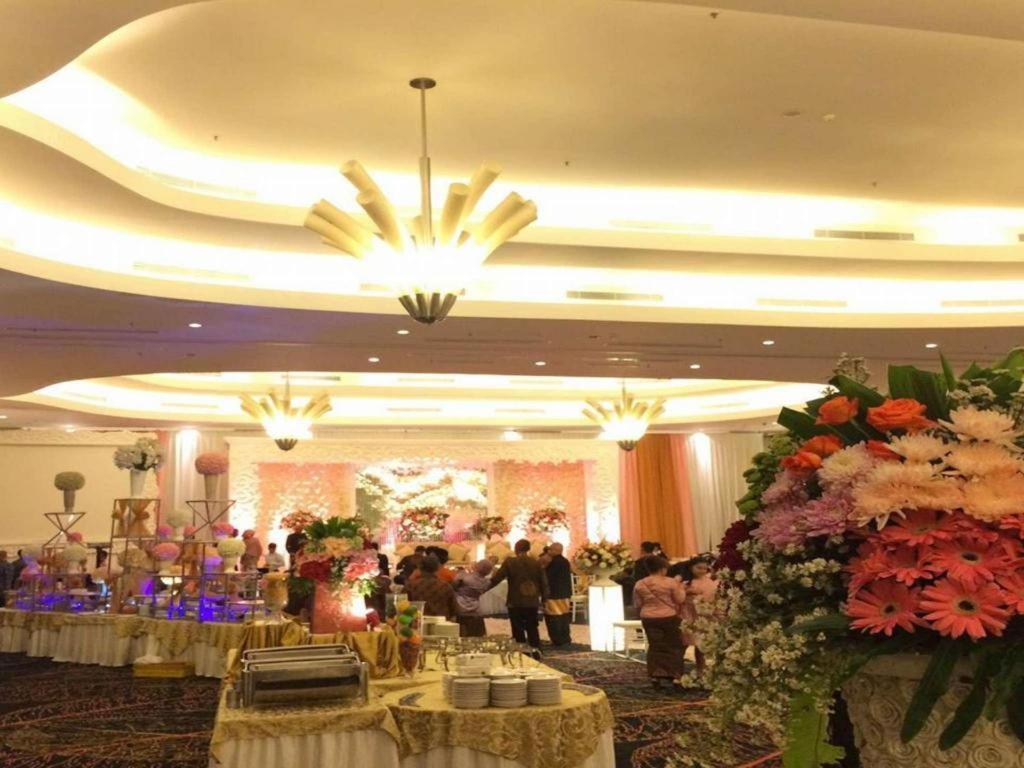 Ipb Convention Botani Square
